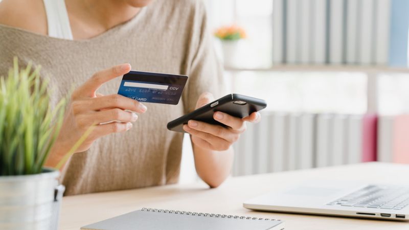 Thẻ tín dụng TPBank EVO có chuyển khoản được không